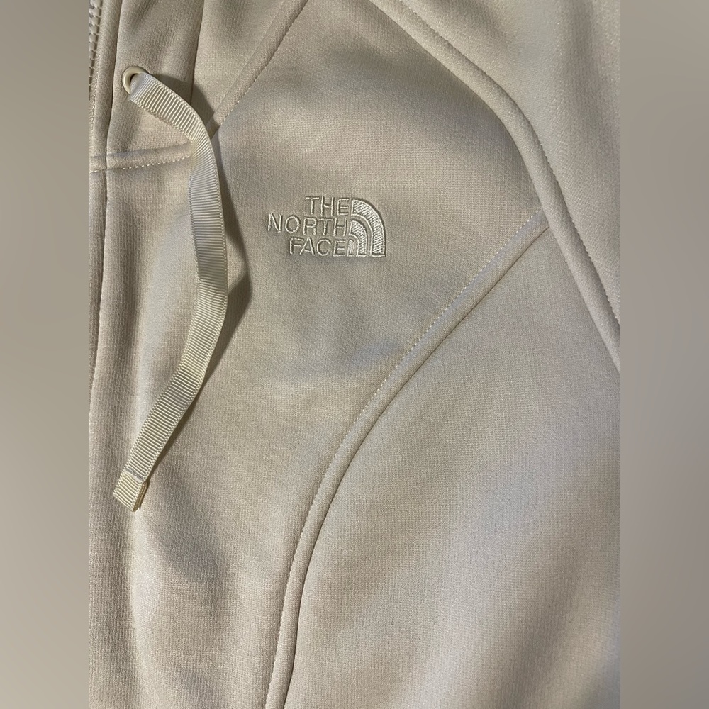 SOLD // North Face White Jacket with Hood - Picture 2 of 7